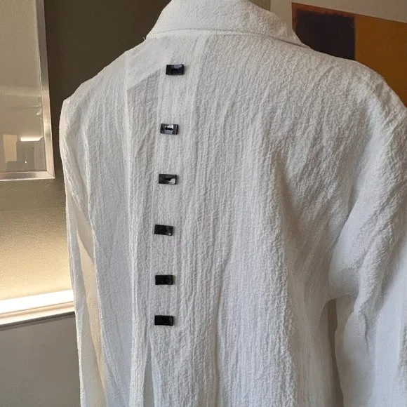 Habitat Crinkle Knit Fabric Tent Blouse in White NWT SMALL - 1C833 - Picture 6 of 13